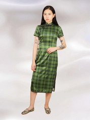 Forest Green Plaid Silk Short-Sleeve Mid-Length Qipao