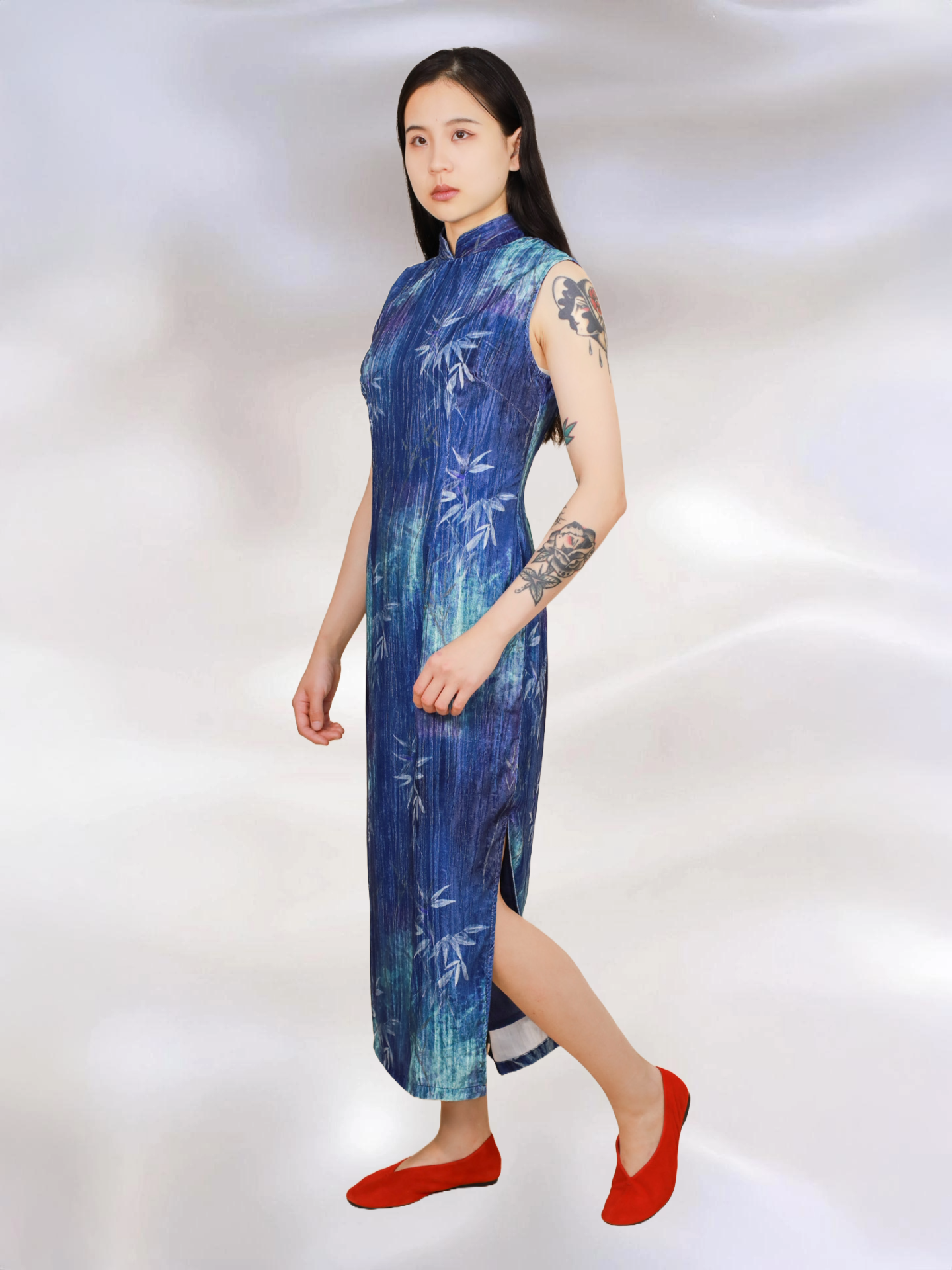 Blue Bamboo Pattern New Pleated Diamond Velvet Qipao 窈窈青竹